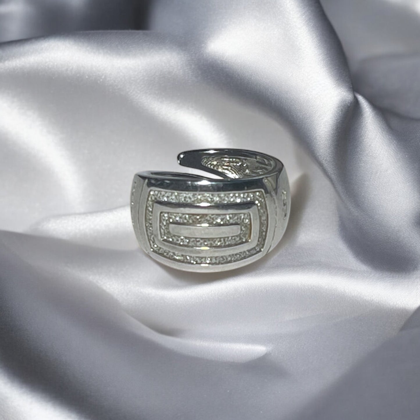 Pre-loved Ring från Rebecca - Justerbar