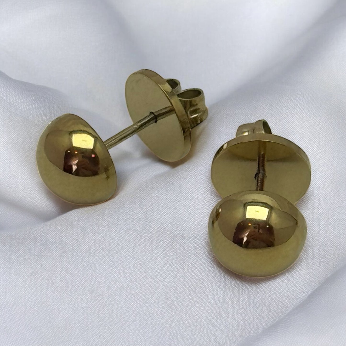 Örhängen från Sägen